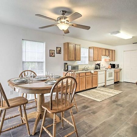 Home With Bbq About 1 Mi To Indian Rocks Beach And Golf Largo Exterior photo