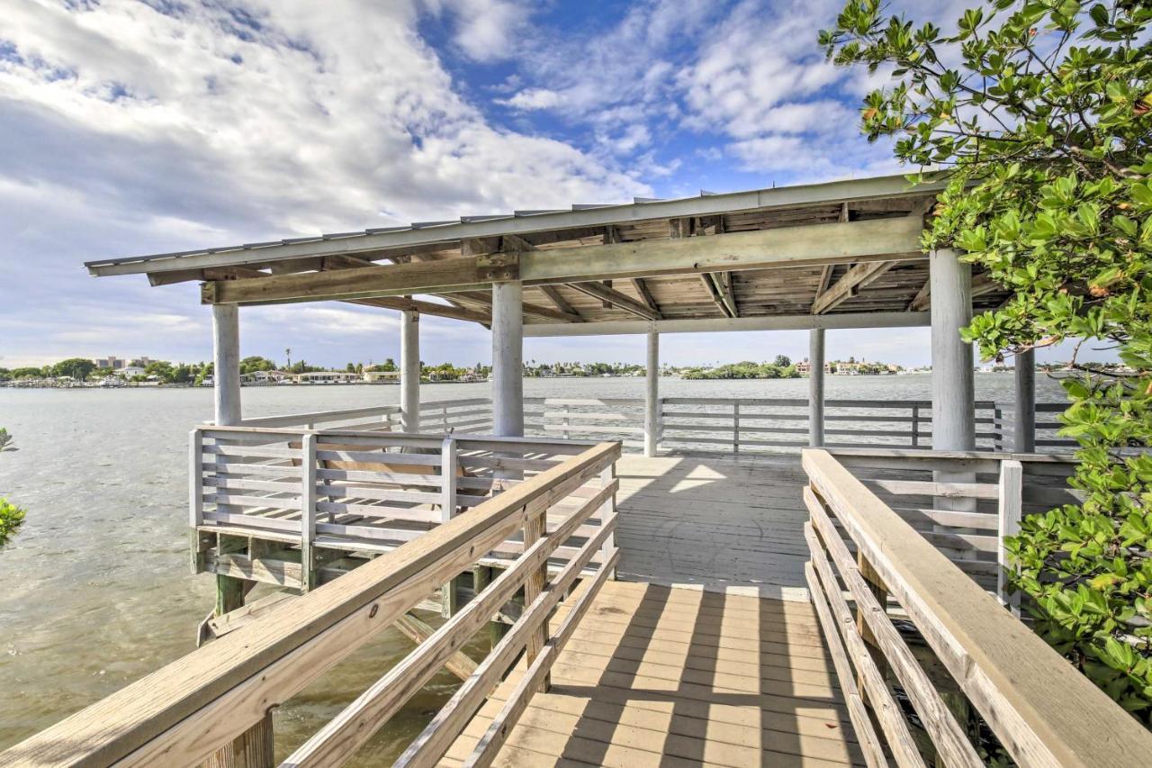 Home With Bbq About 1 Mi To Indian Rocks Beach And Golf Largo Exterior photo