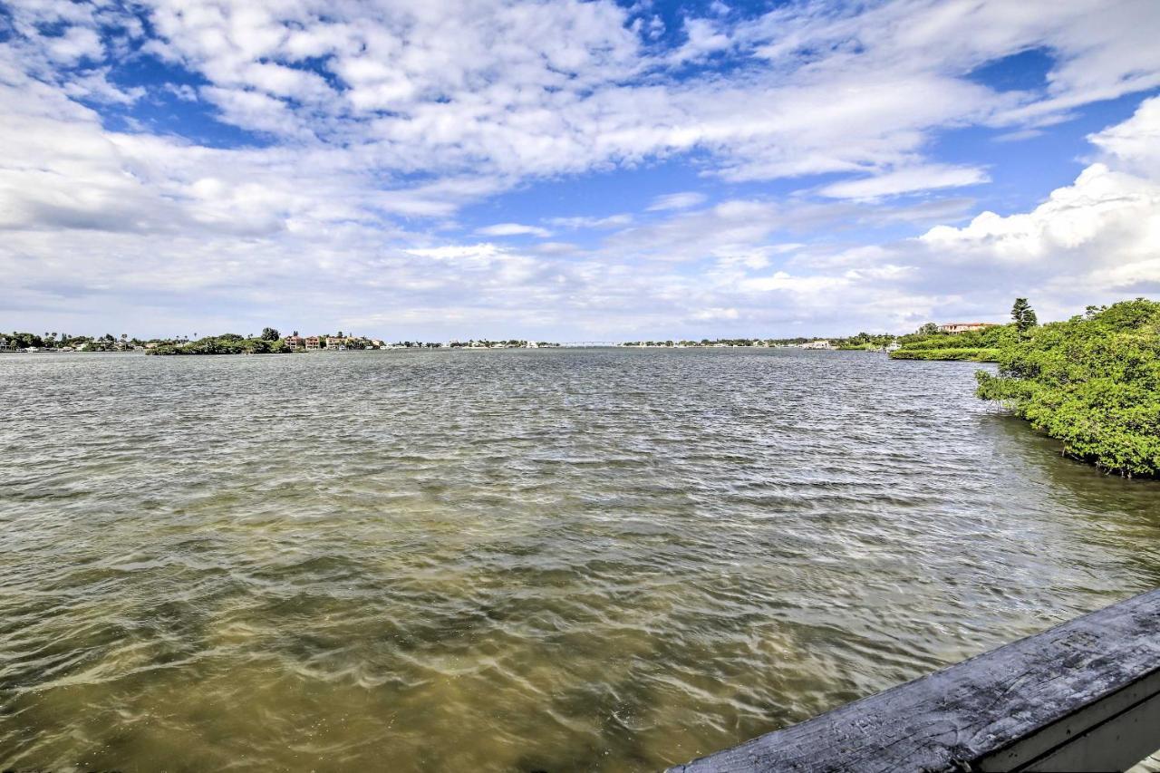 Home With Bbq About 1 Mi To Indian Rocks Beach And Golf Largo Exterior photo