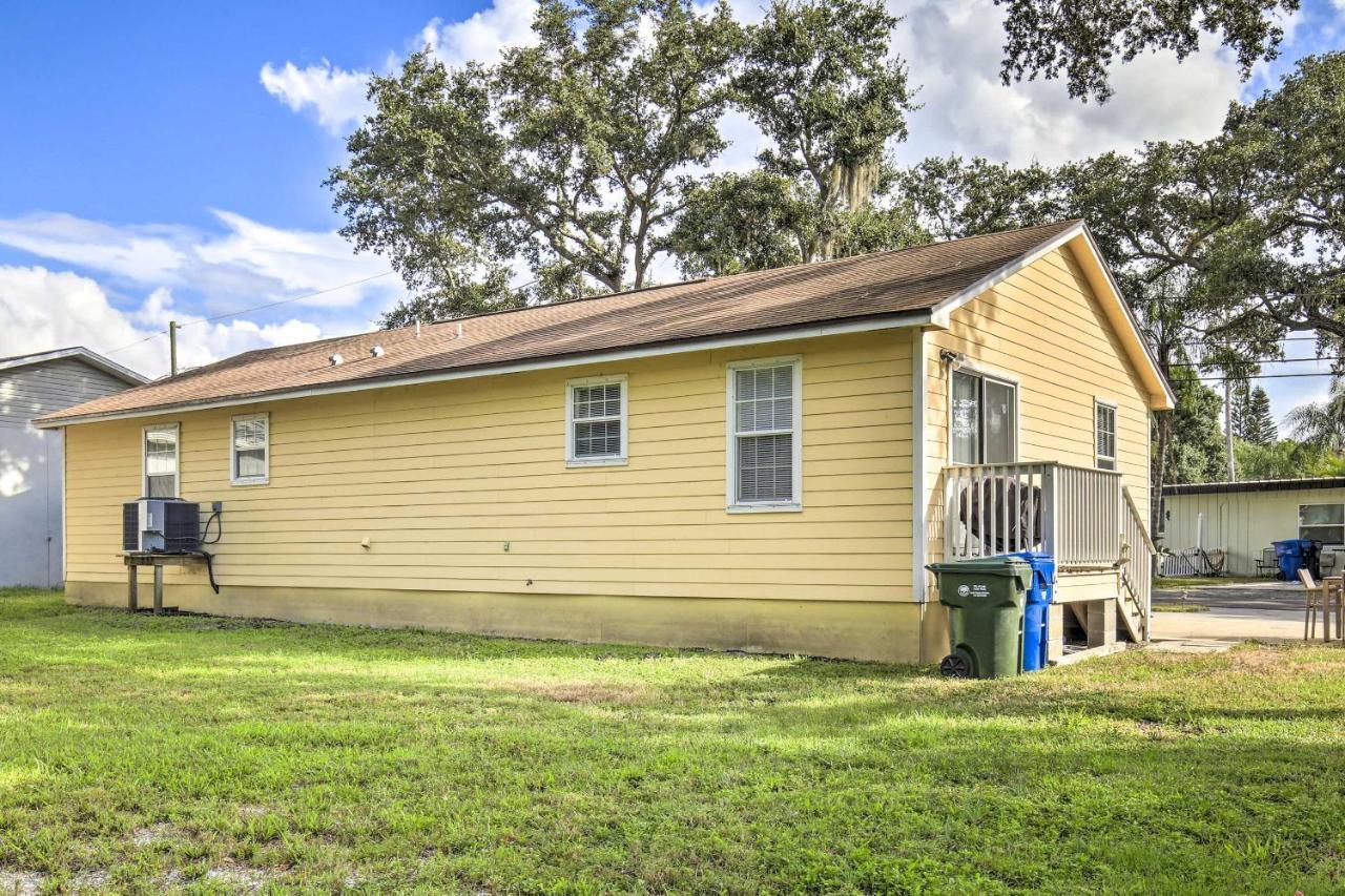 Home With Bbq About 1 Mi To Indian Rocks Beach And Golf Largo Exterior photo
